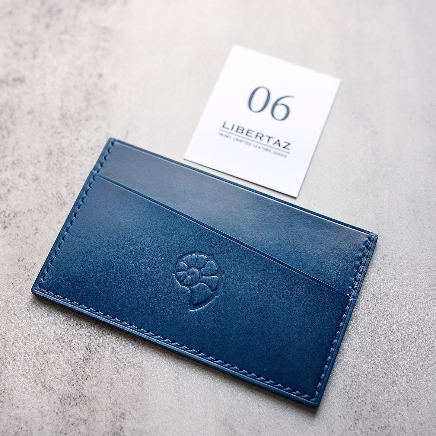 Shinki Hikaku Shell Cordovan Card Holder - Ready made