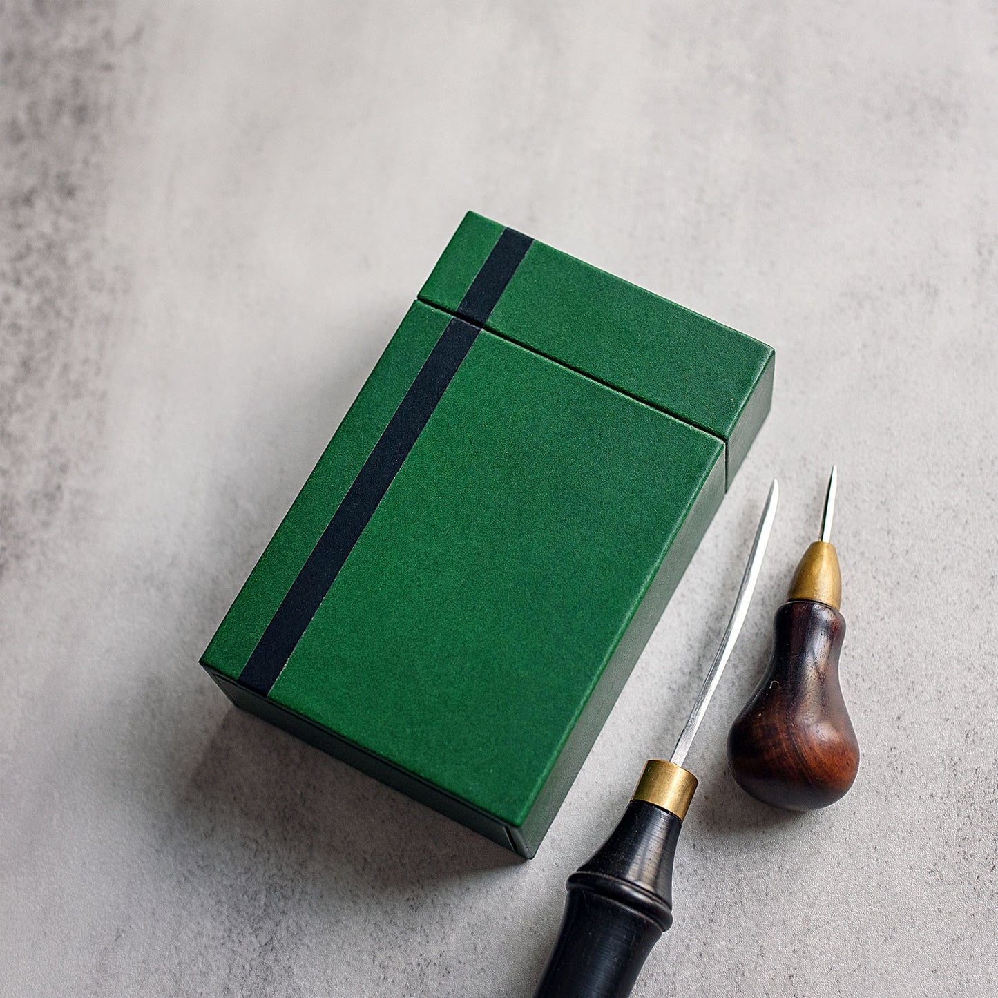 Leather Cigarette Case with Magnetic Lid | Ready made