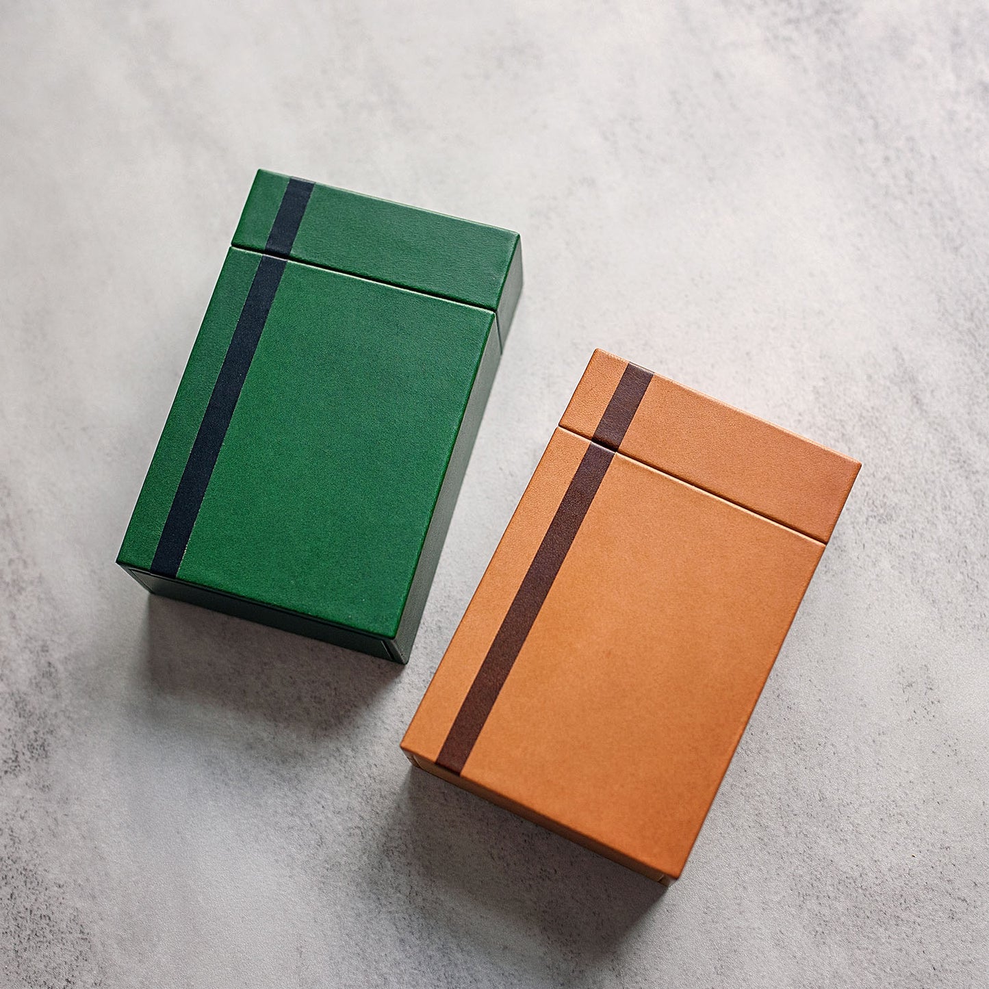 Leather Cigarette Case with Magnetic Lid | Ready made