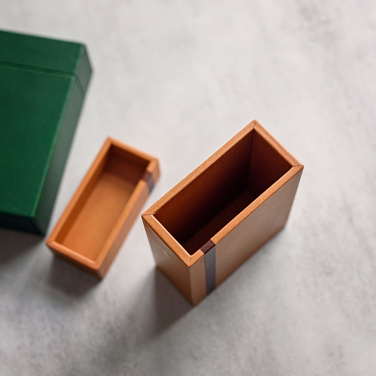Leather Cigarette Case with Magnetic Lid | Ready made