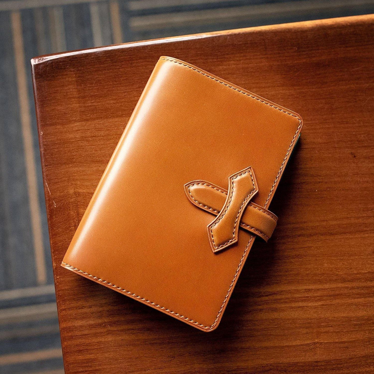 Shell Cordovan Passport Holder - Libertaz Leathers